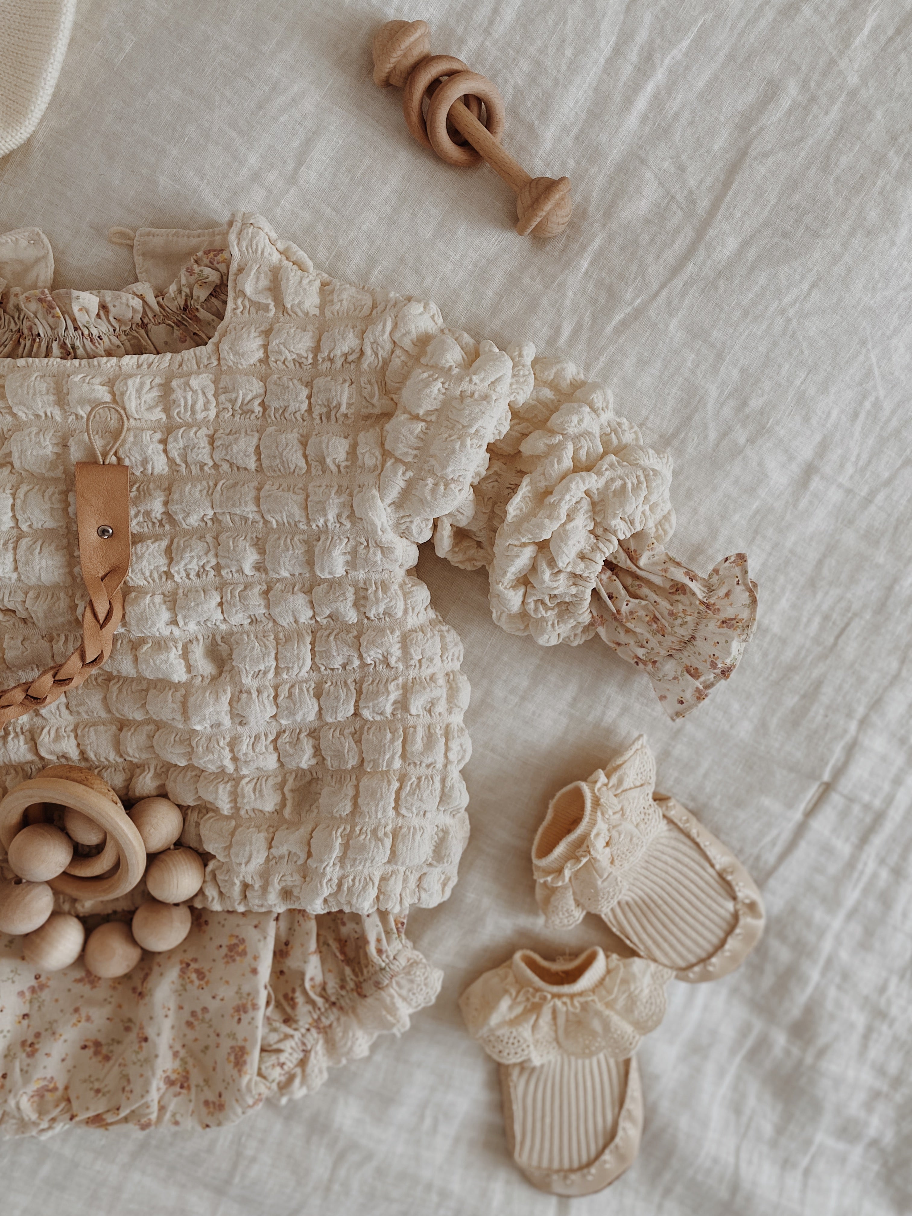 Nunu Popcorn Blouse & Bloomers Set
