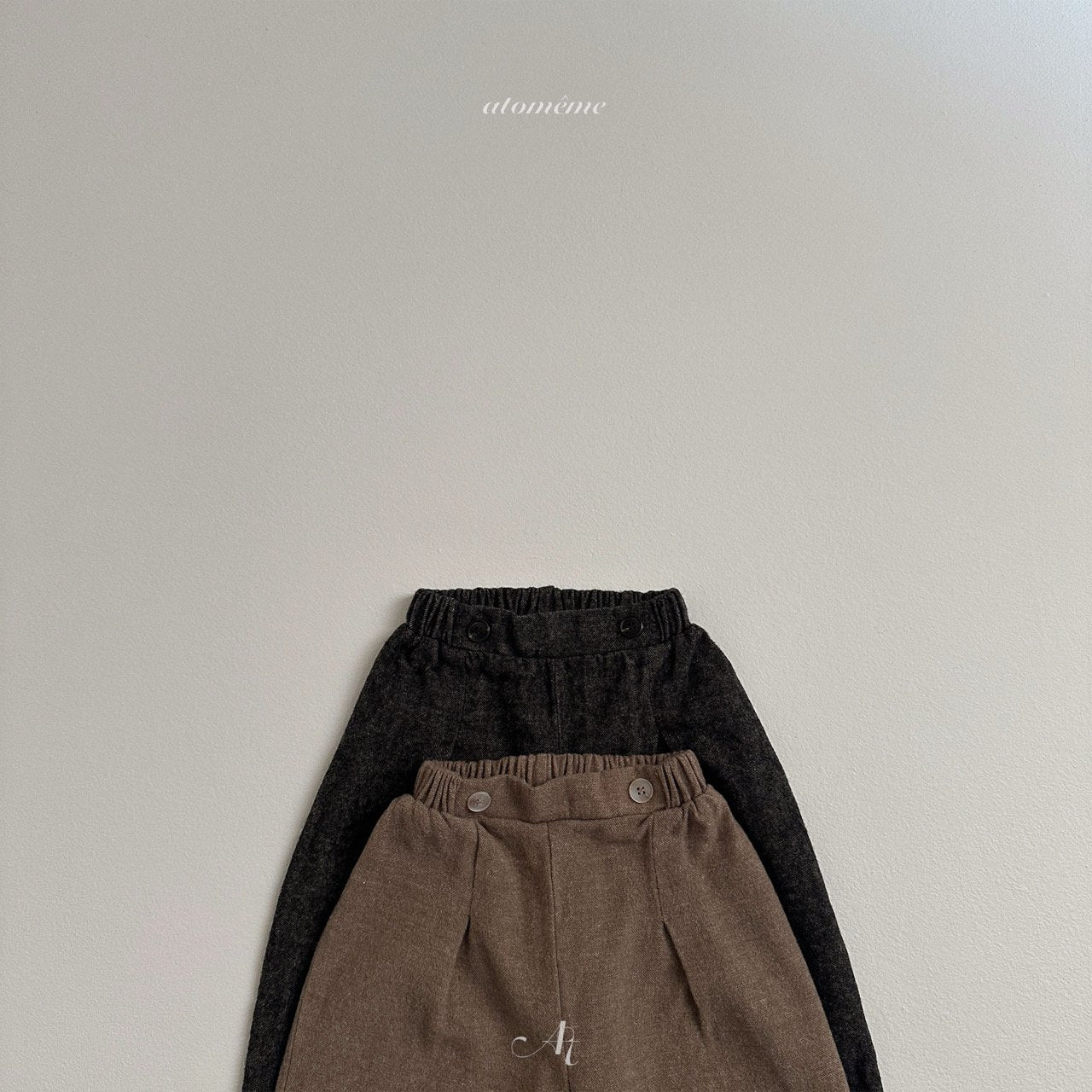 Atomeme Button Pants