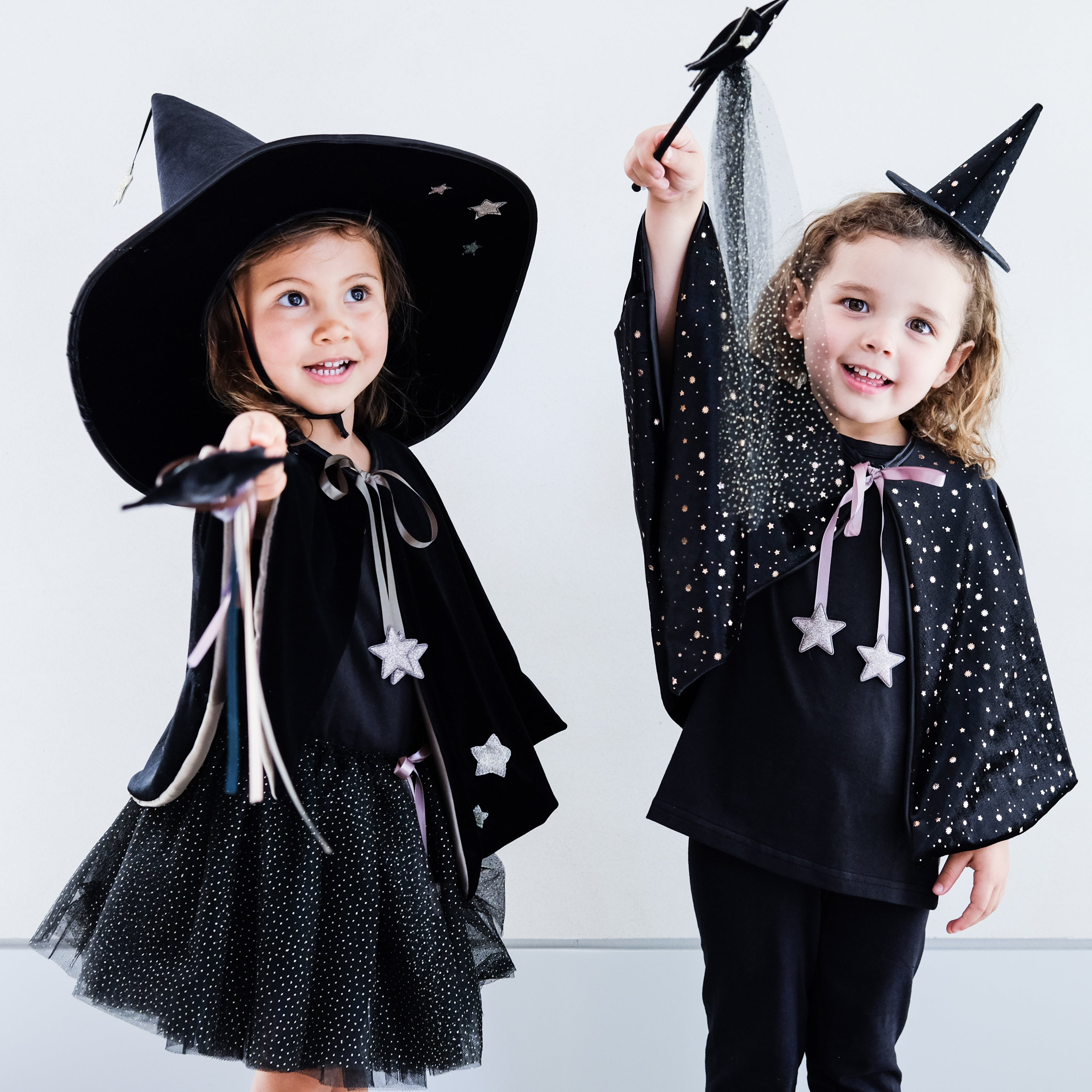 Mimi & Lula Raven starry velvet witch cape