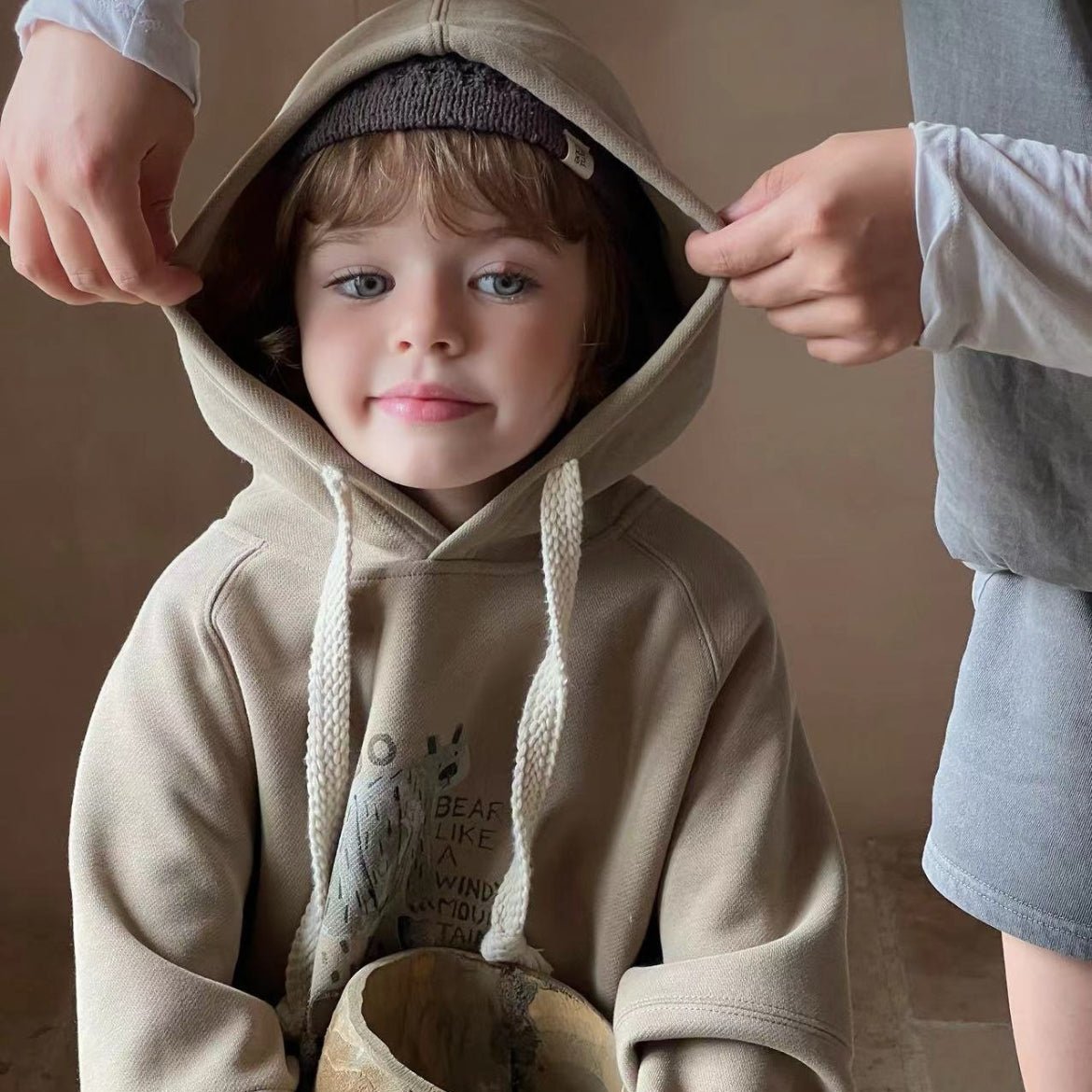Aiai Bear Hood Sweatshirt
