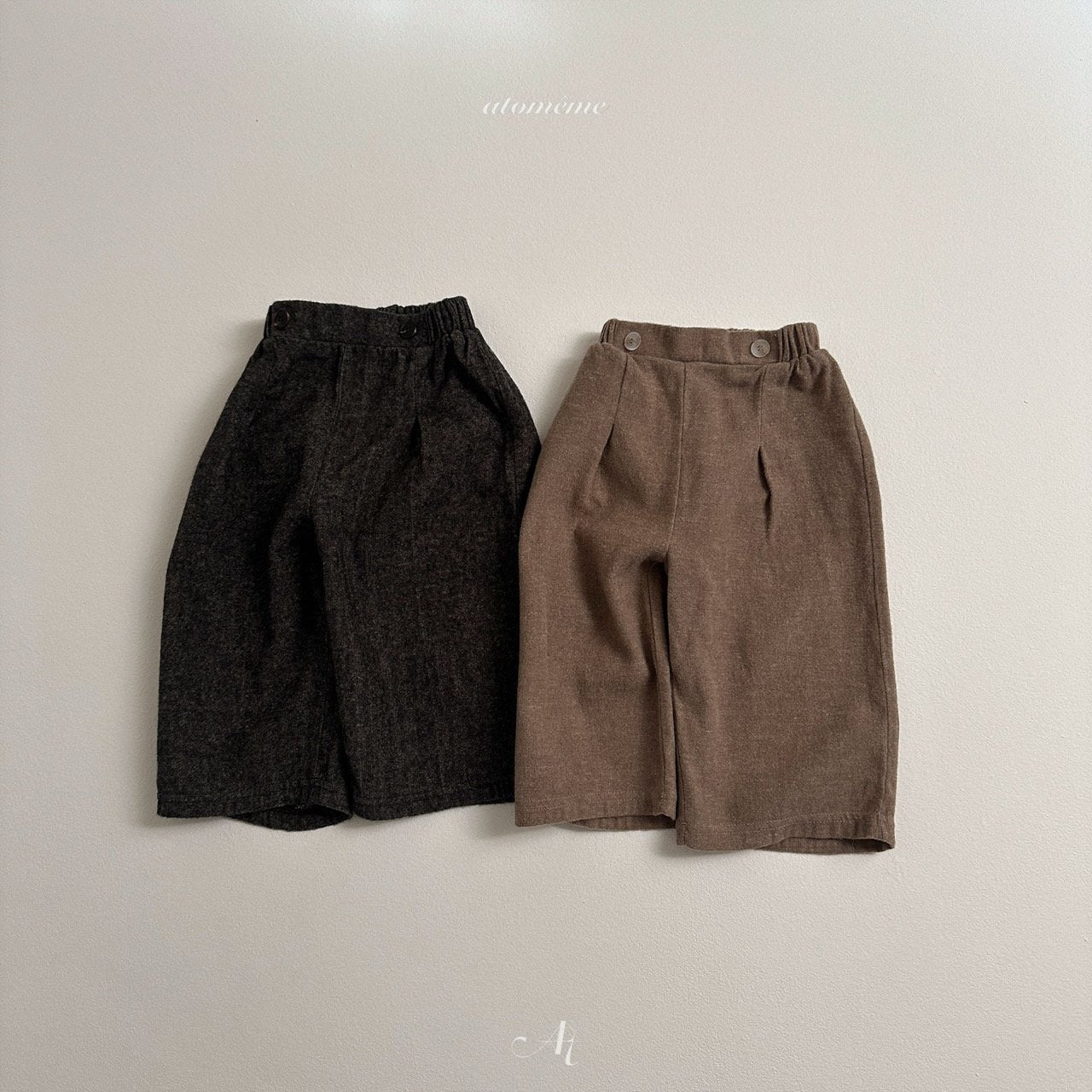 Atomeme Button Pants