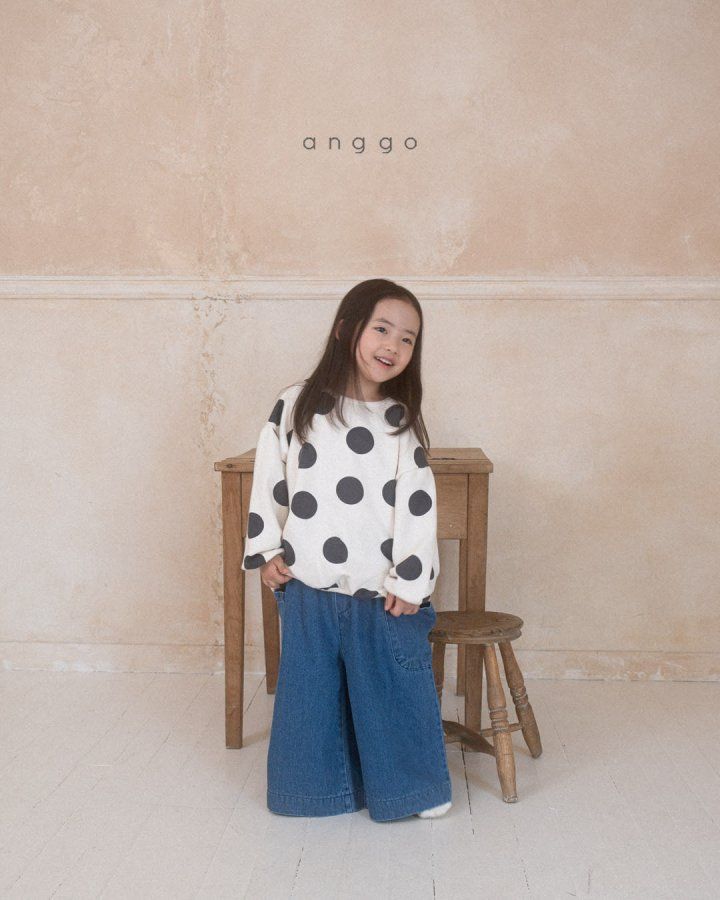Anggo Sweatshirts (2 Colours)