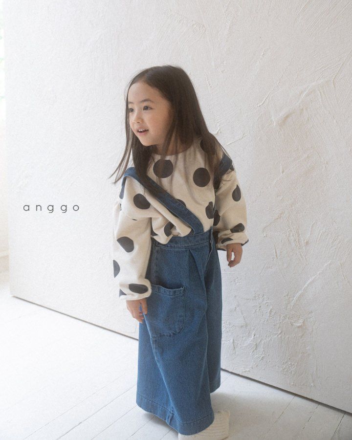 Anggo Sweatshirts (2 Colours)