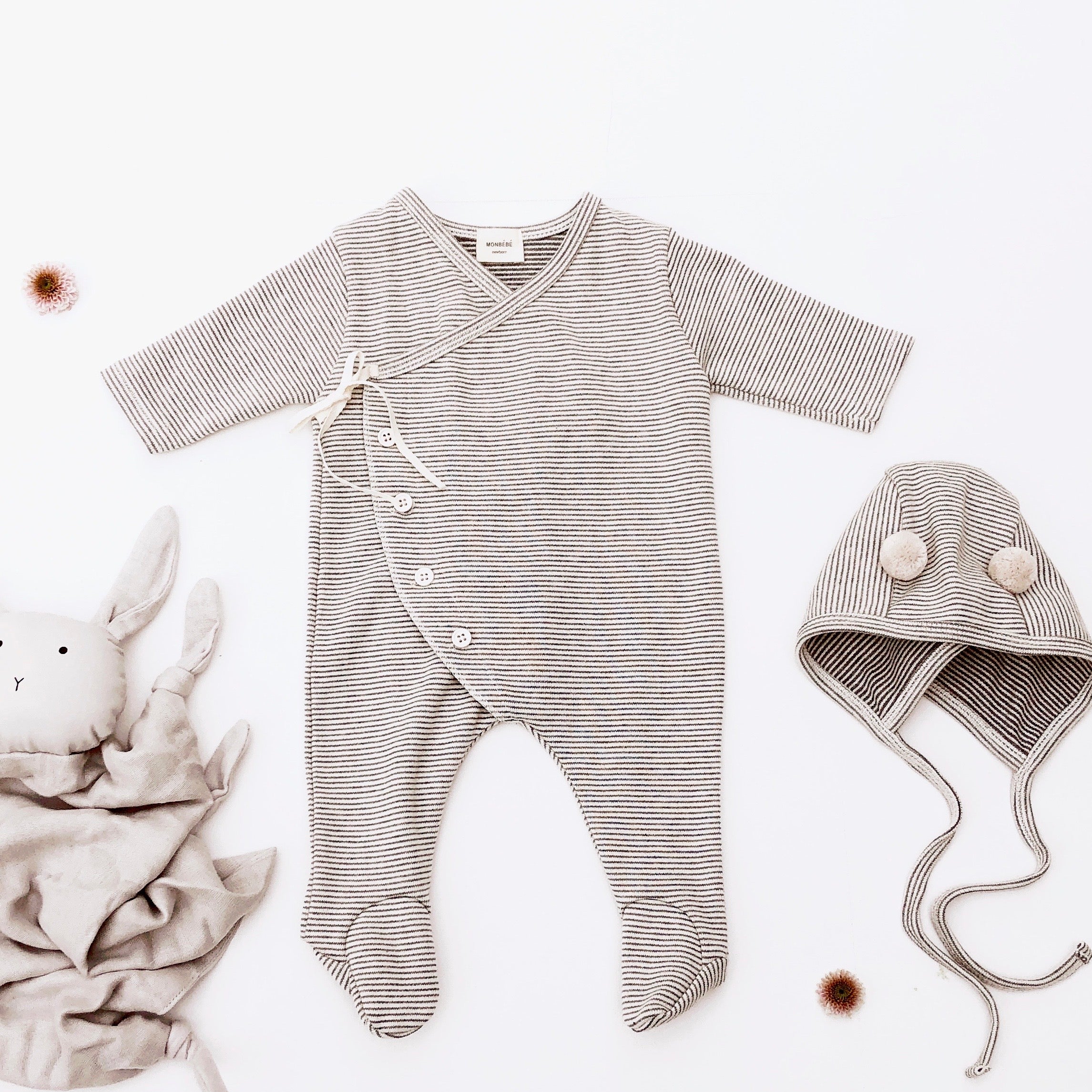 Monbebe Pom Pom Bear Babygrow + Bonnet Set (Grey)